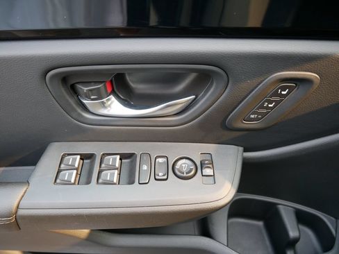 Used 2023 Honda Pilot EX-L image 16