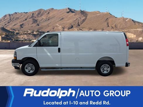 Used 2025 Chevrolet Express 2500 w/ Driver Convenience Package RWD image 2