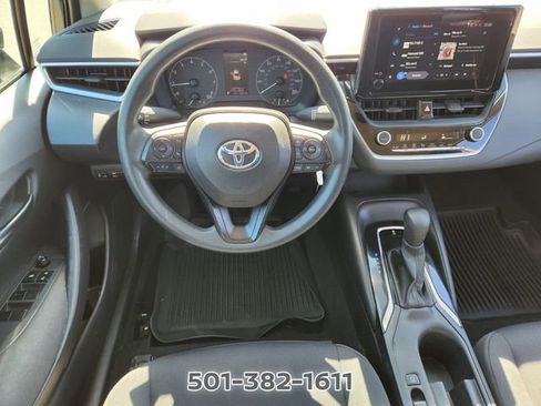 Used 2023 Toyota Corolla LE FWD image 13
