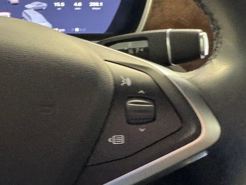 Used 2017 Tesla Model S 75 image 17