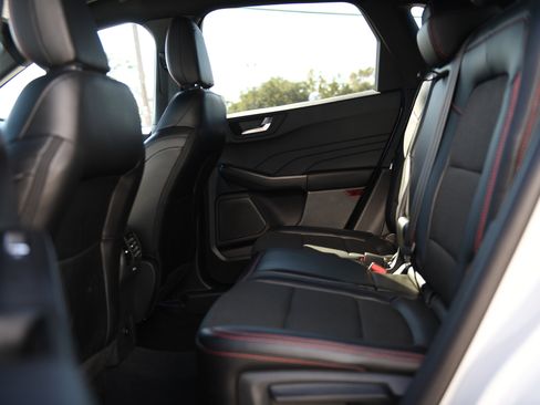 New 2026 Ford Escape ST-Line w/ Tech Pack #1 image 10