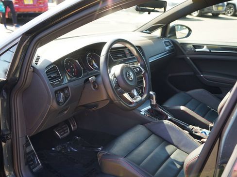 Used 2016 Volkswagen GTI Autobahn w/ Lighting Package (SEL) FWD image 15