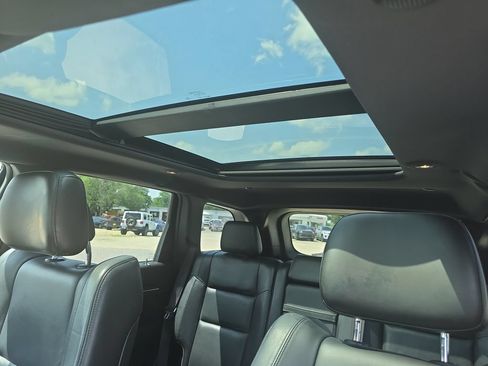 Used 2020 Jeep Grand Cherokee Limited w/ Luxury Group II RWD image 24