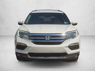 Used 2017 Honda Pilot Elite video 2