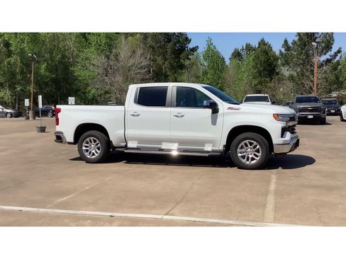 New 2026 Chevrolet Silverado 1500 LT w/ Z71 Off-Road Package image 2