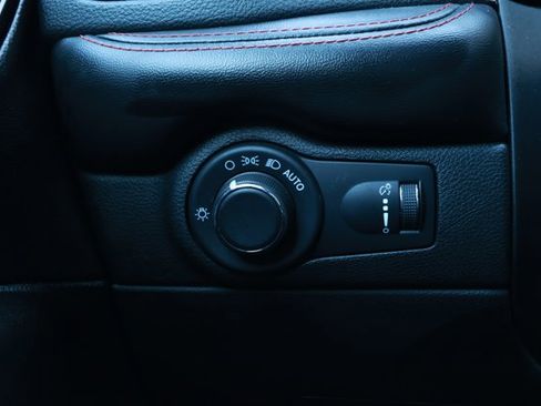 Certified 2023 Dodge Durango GT image 15