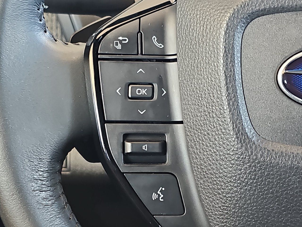 Certified 2023 Subaru Solterra AWD image 22