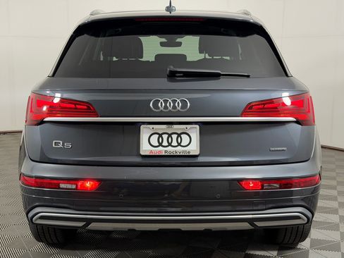 Used 2023 Audi Q5 2.0T Premium w/ Convenience Package AWD/4WD image 10