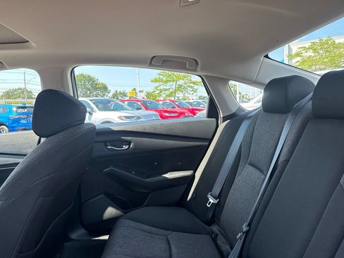 Certified 2023 Honda Accord EX image 20