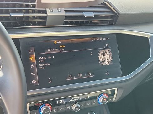 Used 2023 Audi Q3 2.0T Premium w/ 19" Wheel Package image 30