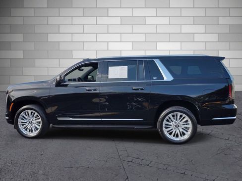 Used 2025 Cadillac Escalade ESV Premium Luxury w/ LPO, Floor Liner Package image 2