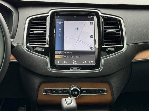 Used 2016 Volvo XC90 T6 Inscription w/ Protection Package Plus AWD/4WD image 15