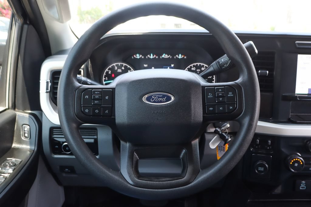 Used 2023 Ford F250 XL w/ XL Chrome Package RWD image 20