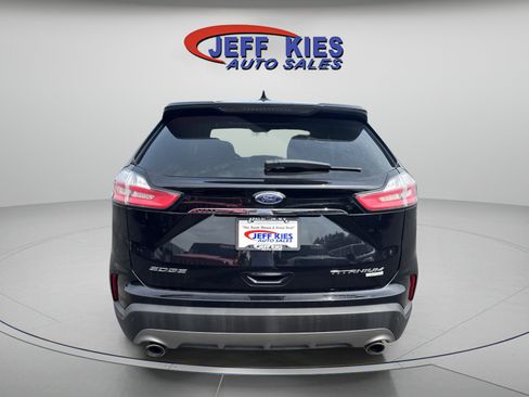 Used 2019 Ford Edge Titanium w/ Equipment Group 301A AWD/4WD image 6