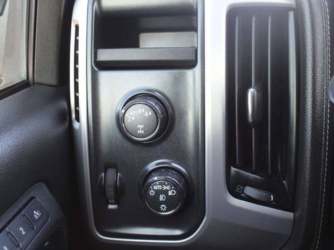 Used 2018 GMC Sierra 1500 SLT w/ Texas SLT Premium Package AWD/4WD image 21