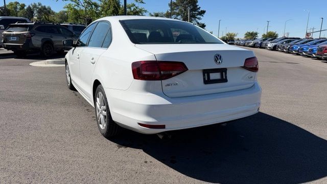 Used 2017 Volkswagen Jetta S FWD image 4
