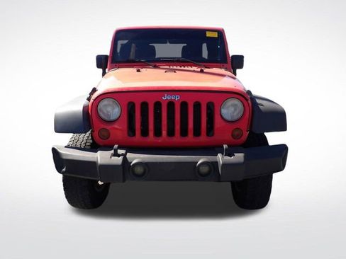 Used 2013 Jeep Wrangler Unlimited Sport image 4