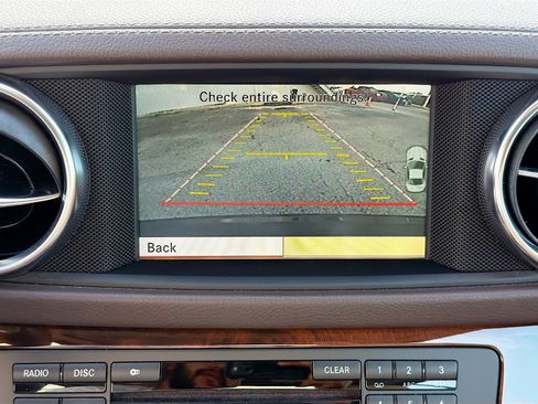 Used 2013 Mercedes-Benz SL 550 image 31