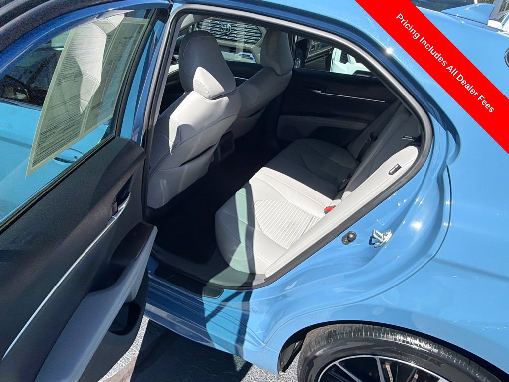 Used 2024 Toyota Camry SE FWD image 22