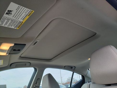 Used 2021 Nissan Altima 2.5 SV w/ SV Premium Package image 28