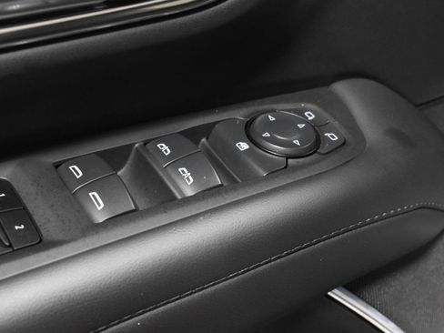 Used 2024 Chevrolet Tahoe LT image 12