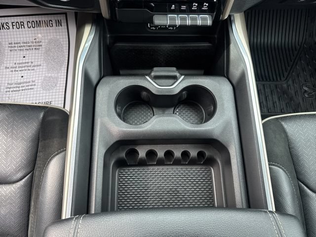 Used 2021 RAM 1500 Laramie AWD/4WD image 28