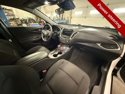 Used 2023 Chevrolet Malibu LT FWD image 41