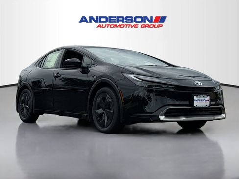 New 2026 Toyota Prius Plug-In Hybrid FWD image 1