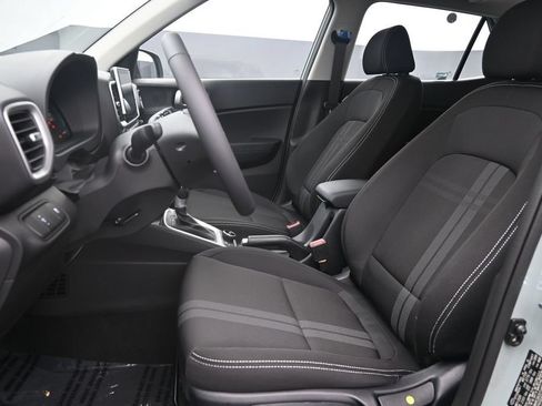 New 2026 Hyundai Venue SEL FWD image 10