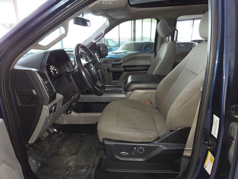 Used 2017 Ford F150 XLT w/ Equipment Group 302A Luxury image 18