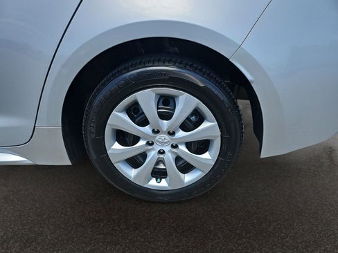 Used 2024 Toyota Corolla LE FWD image 40