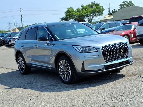 Used 2023 Lincoln Corsair Reserve w/ Equipment Group 201A FWD image 7