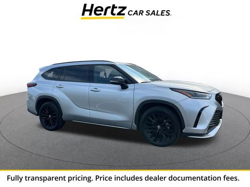 Used 2025 Toyota Highlander XSE AWD/4WD image 1