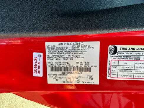 Used 2013 Ford Mustang Premium image 22