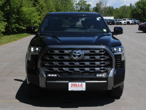 Used 2024 Toyota Tundra Platinum AWD/4WD image 2