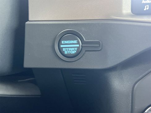 New 2026 Ford Bronco Outer Banks w/ Sasquatch Package image 5