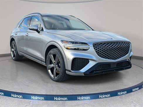 Used 2023 Genesis GV70 2.5T w/ Sport Prestige Package image 4