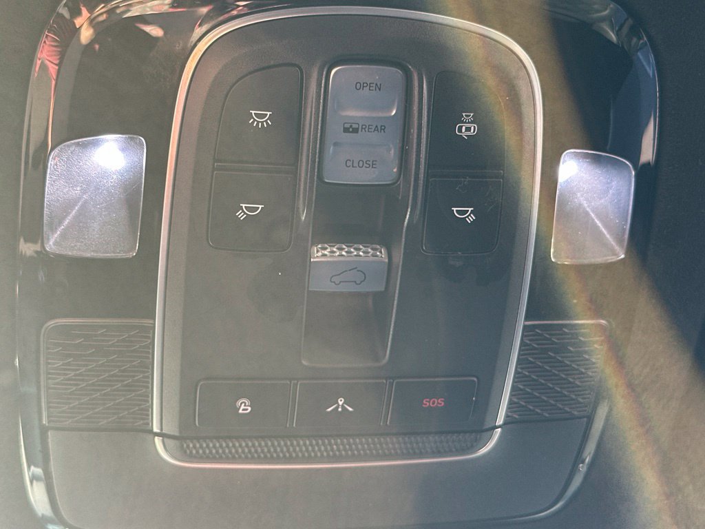Used 2020 Hyundai Palisade Limited AWD/4WD image 40