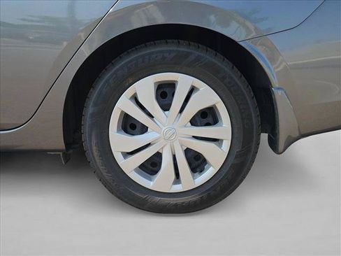 Used 2024 Nissan Versa S w/ Trunk Package FWD image 10