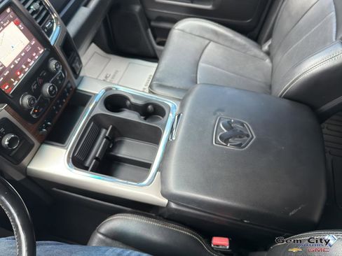 Used 2018 RAM 2500 Laramie image 25