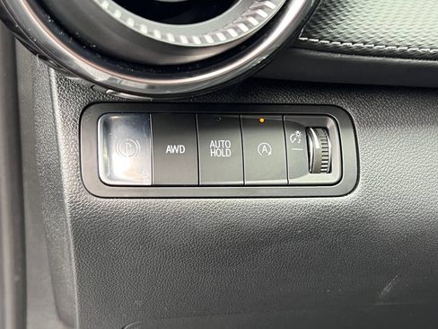 Used 2026 Chevrolet Equinox LT AWD/4WD image 20