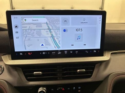 Certified 2025 Ford Explorer ST-Line w/ ST-Line Street Pack image 23