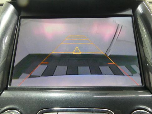 Used 2015 Chevrolet Impala LT w/ Convenience Package FWD image 13