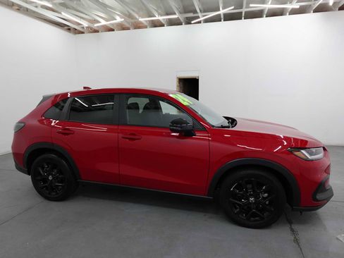 Certified 2024 Honda HR-V Sport image 4