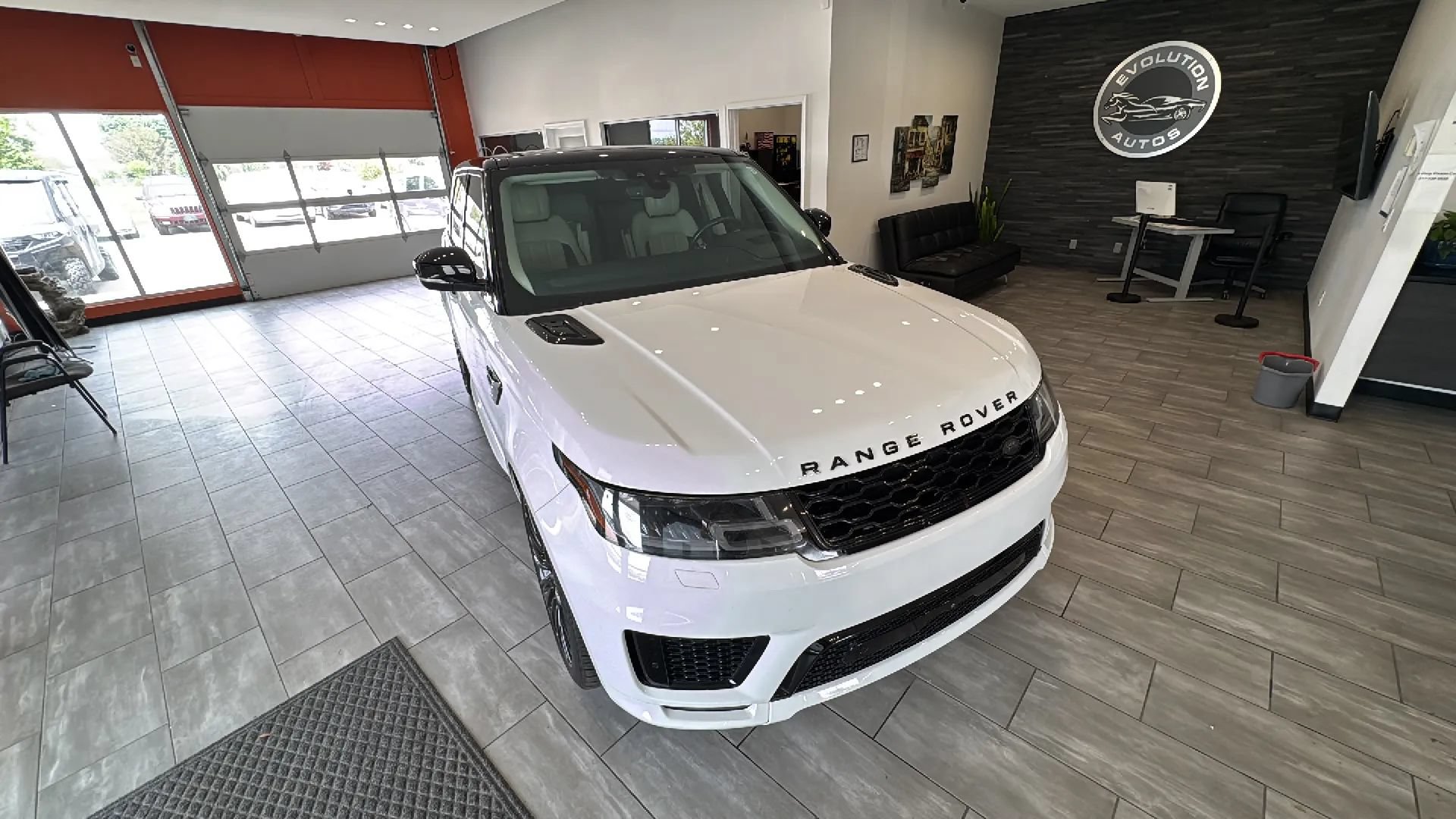 Used 2018 Land Rover Range Rover Sport Supercharged AWD/4WD image 48