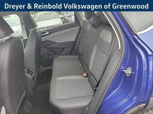 New 2024 Volkswagen Taos SE image 31