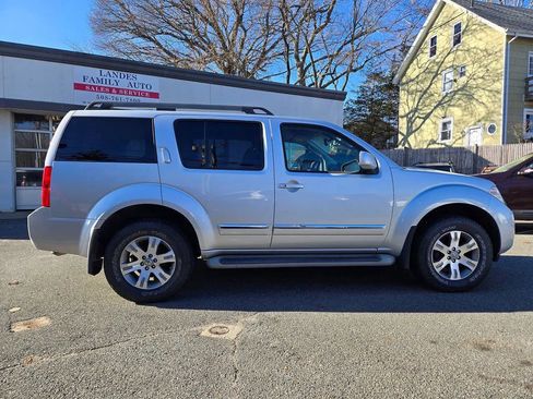 Used 2011 Nissan Pathfinder Silver image 6