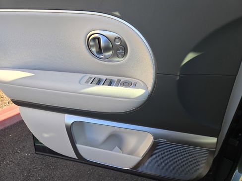 New 2026 Hyundai Ioniq 9 Calligraphy image 17