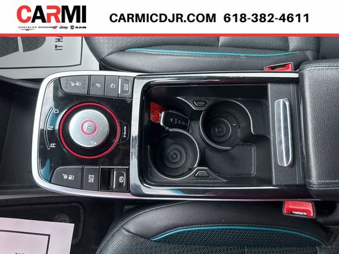 Used 2022 Kia Niro EX Premium w/ Cold Weather Package image 29