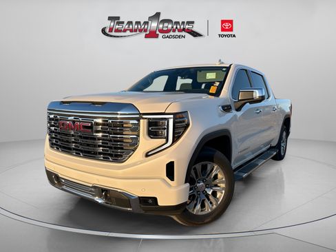 Used 2024 GMC Sierra 1500 Denali w/ Technology Package image 7
